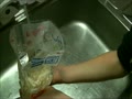 ザルを使わずにモヤシを洗う方法